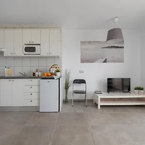 Nice Studio In Siesta 2 In Puerto 5 Appartement